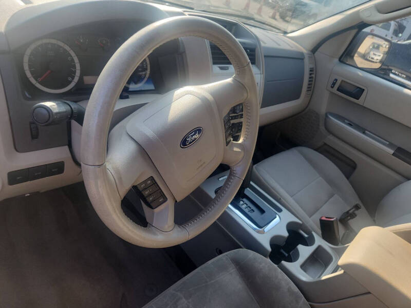 2011 Ford Escape XLT