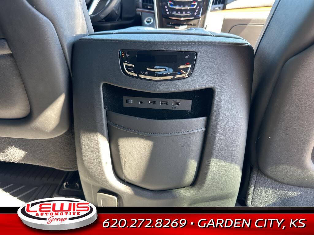 2020 Cadillac Escalade for sale at Lewis Chevrolet of Garden City in Garden City, KS