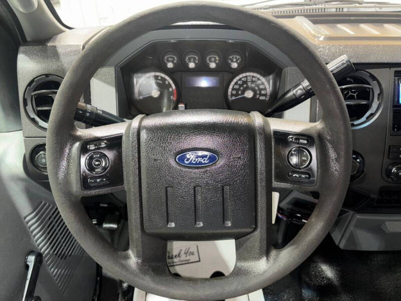 2016 Ford F-350 Super Duty XL