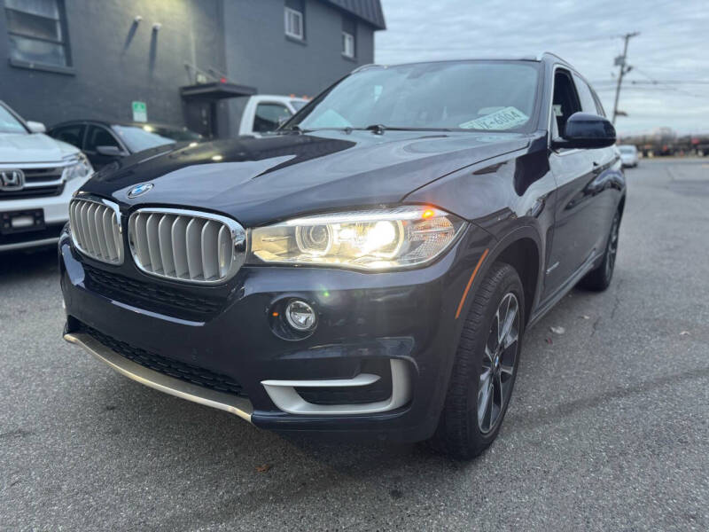 2017 BMW X5 sDrive35i photo 1