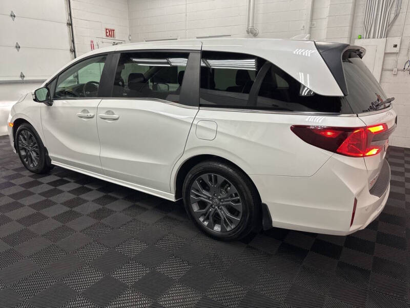 2025 Honda Odyssey Touring