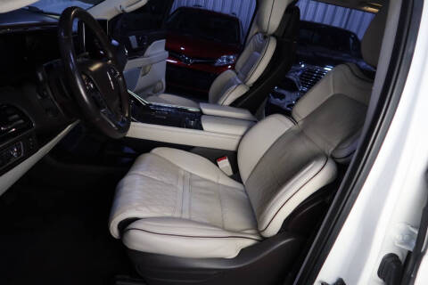 2022 Lincoln Navigator Black Label