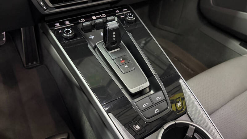 2023 Porsche 911 Carrera