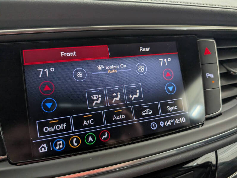 2020 Buick Enclave Essence