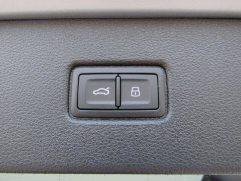 2022 Audi Q7 quattro Premium 55 TFSI