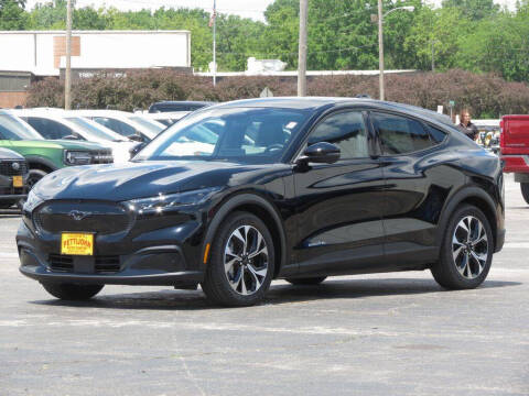 2025 Ford Mustang Mach-E Select