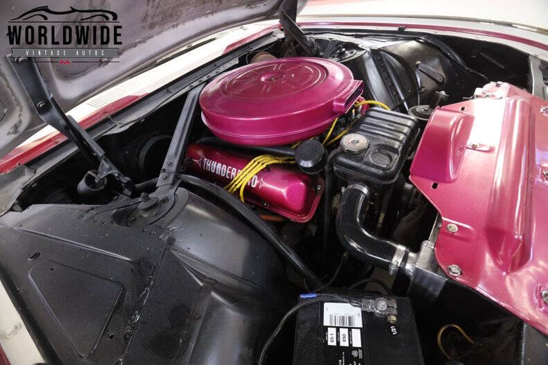 1962 Ford Thunderbird