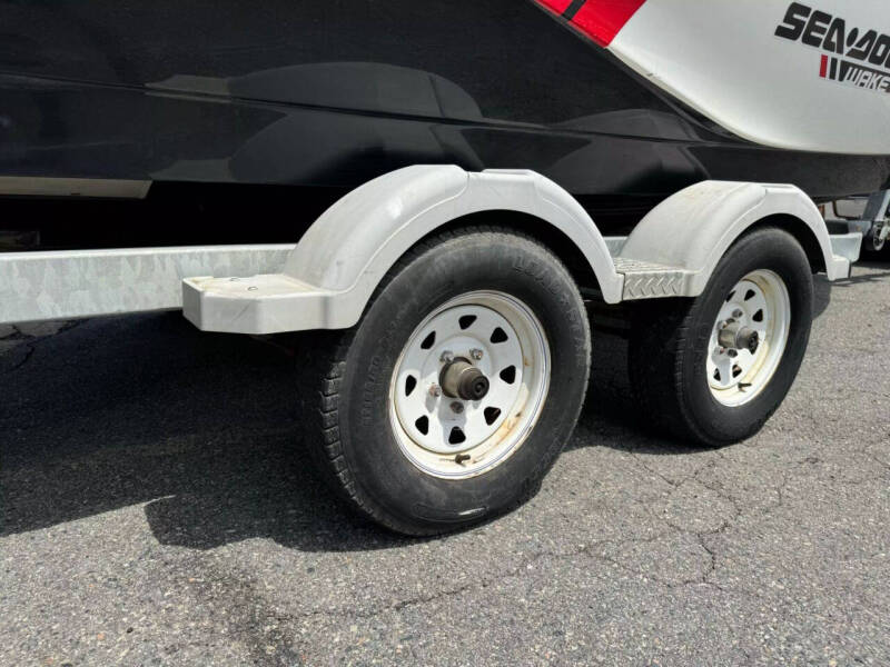 2012 Sea-Doo 210 Wake