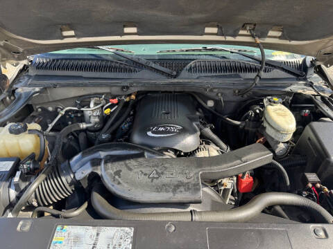2003 GMC Yukon SLT
