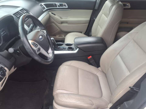 2011 Ford Explorer XLT