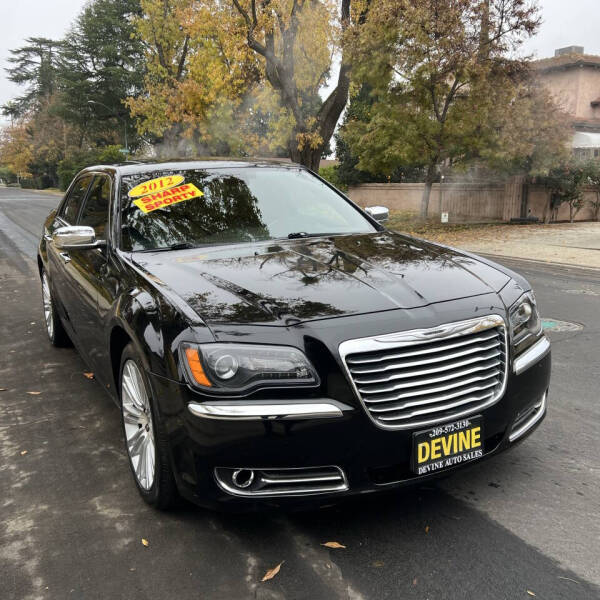 2012 Chrysler 300 C's photo