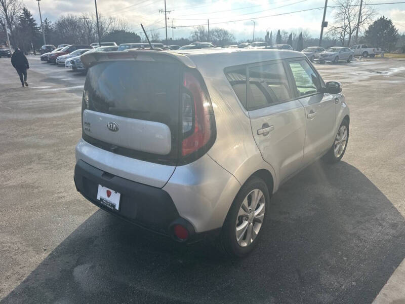 2014 Kia Soul +