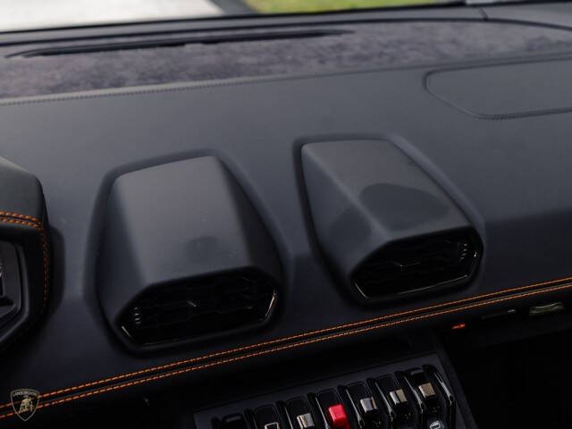 2024 Lamborghini Huracan Sterrato