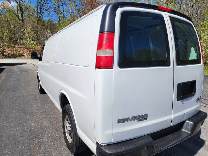 2016 GMC Savana 2500
