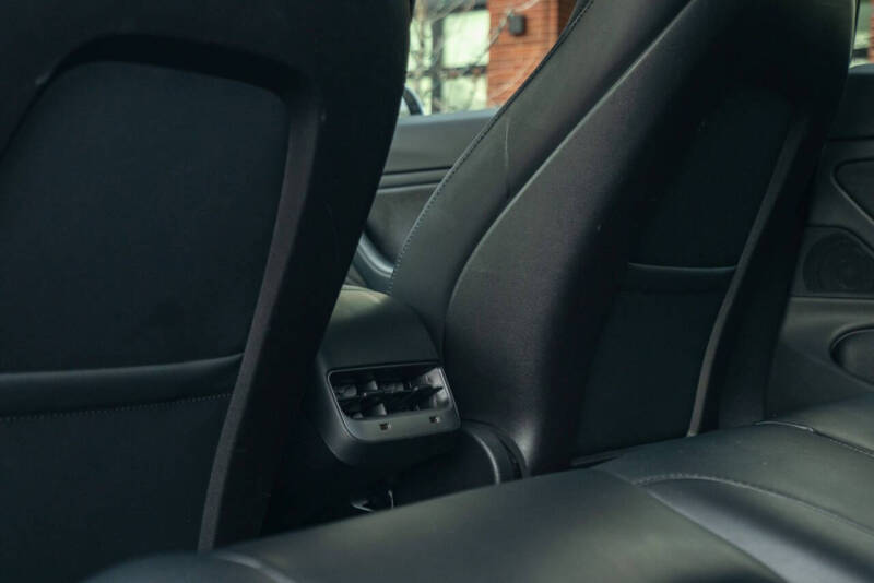 2019 Tesla Model 3 Performance