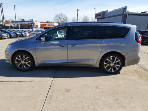 2019 Chrysler Pacifica Limited