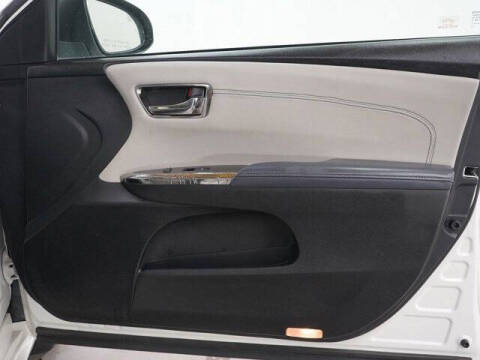 2013 Toyota Avalon Hybrid Limited