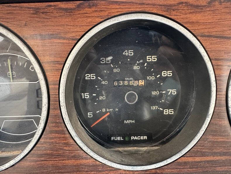 1982 Dodge RAM 150 Miser