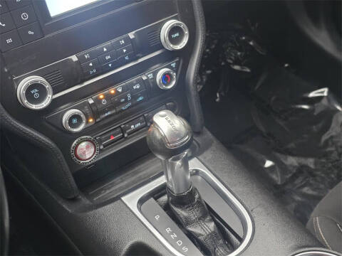 2020 Ford Mustang EcoBoost