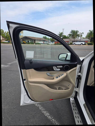 2016 Mercedes-Benz GLC GLC 300