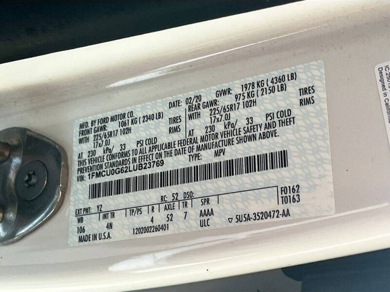2020 Ford Escape SE