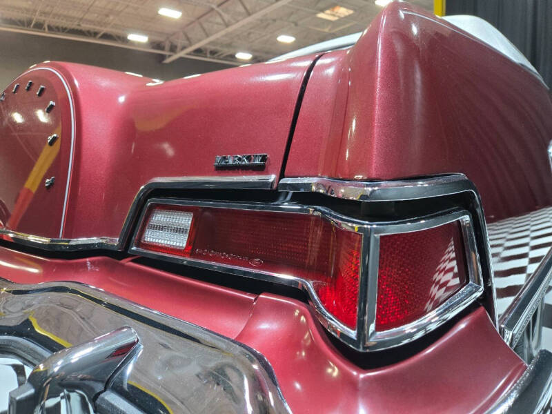 1976 Lincoln Mark IV