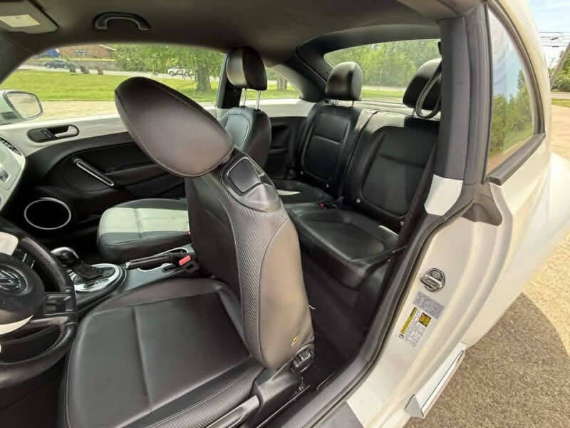 2012 Volkswagen Beetle 2.5L PZEV