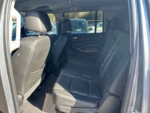2019 Chevrolet Suburban LT