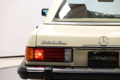 1984 Mercedes-Benz 380-Class 380 SL