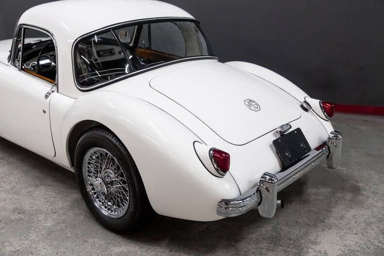 1959 MG A COUPE
