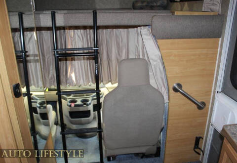 2014 Ford E-Series E-450 SD