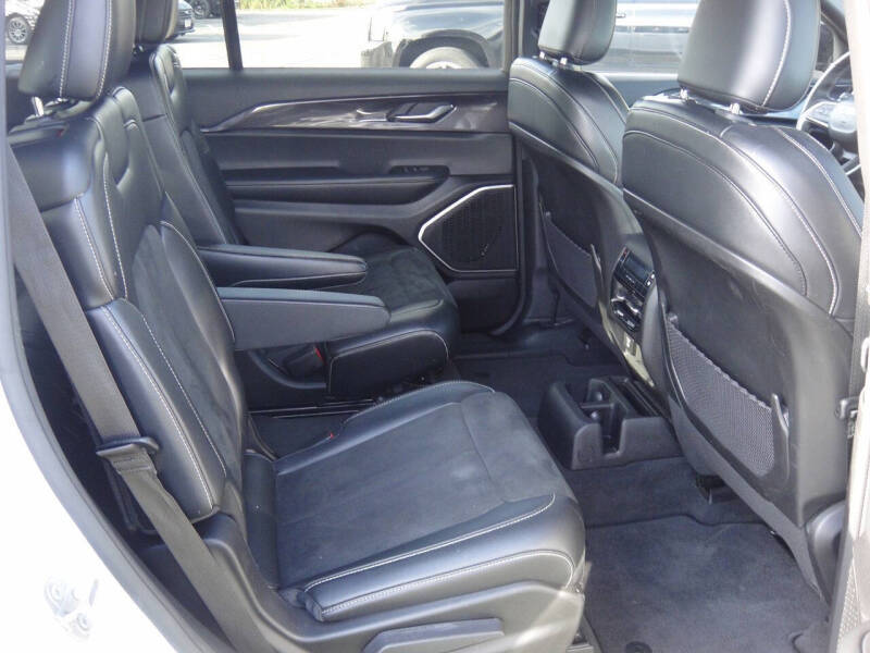 2021 Jeep Grand Cherokee L Altitude