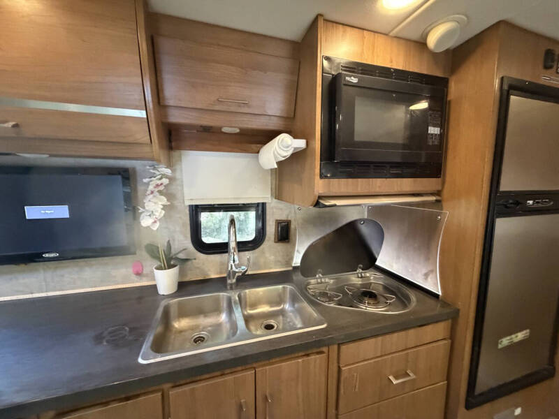 2014 Winnebago VIEW 24M