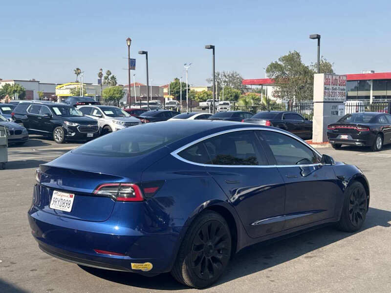 2019 Tesla Model 3 Mid Range