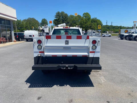 2014 Chevrolet Silverado 3500HD CC