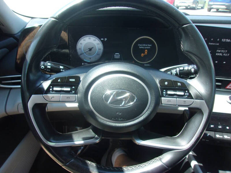 2023 Hyundai Elantra