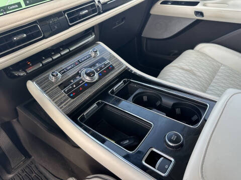 2022 Lincoln Aviator Black Label