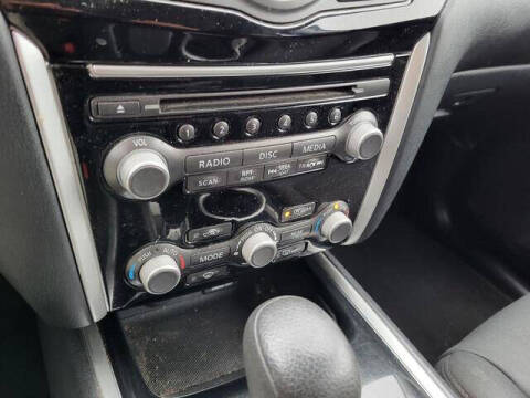 2020 Nissan Pathfinder S