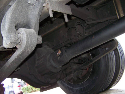 2002 Freightliner FL70