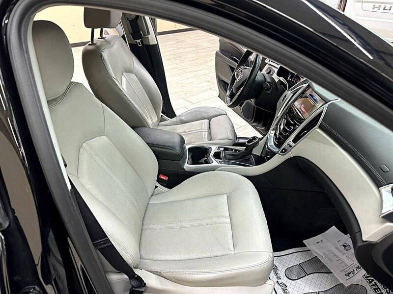 2016 Cadillac SRX Luxury Collection