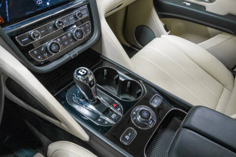 2024 Bentley Bentayga EWB