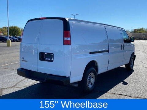 2024 Chevrolet Express 2500