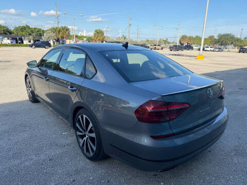 2018 Volkswagen Passat V6 GT