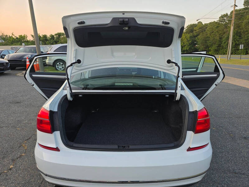 2016 Volkswagen Passat 1.8T S