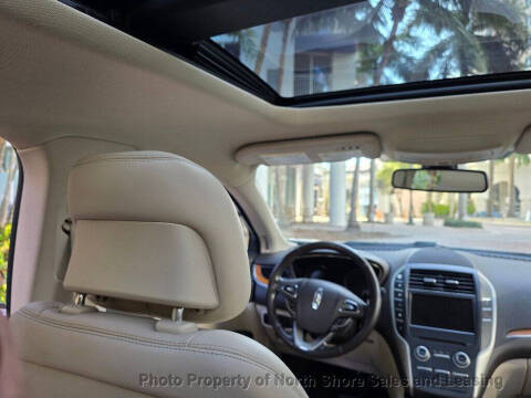 2017 Lincoln MKC Select