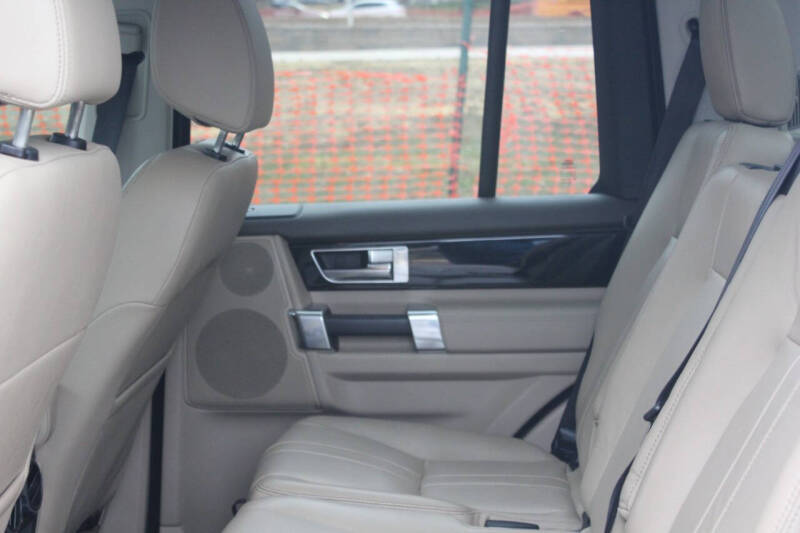 2016 Land Rover LR4 HSE