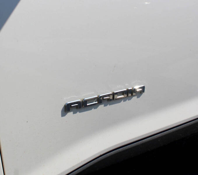 2017 GMC Acadia SLT-1