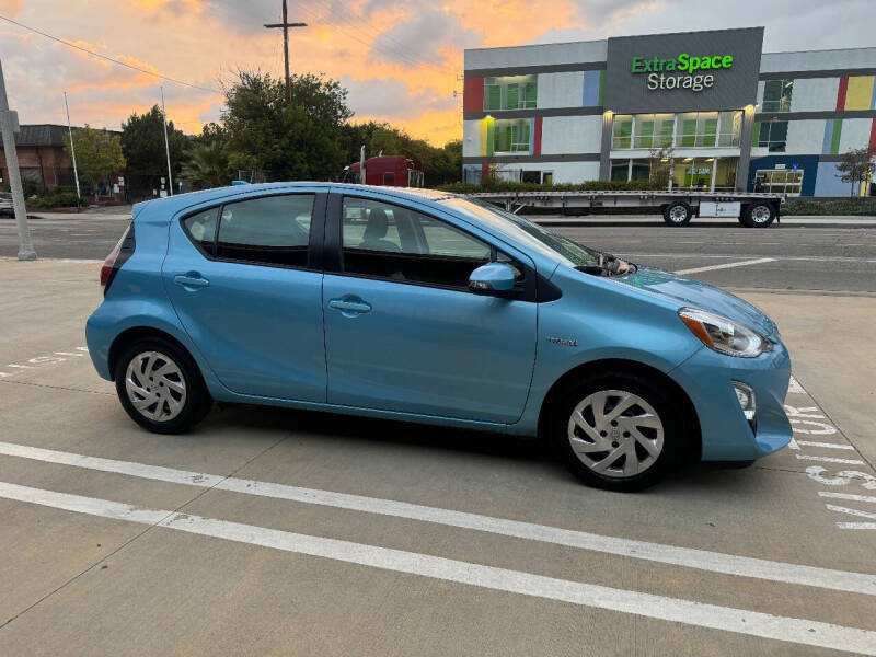 2015 Toyota Prius c Four