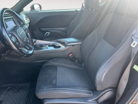 2019 Dodge Challenger SXT