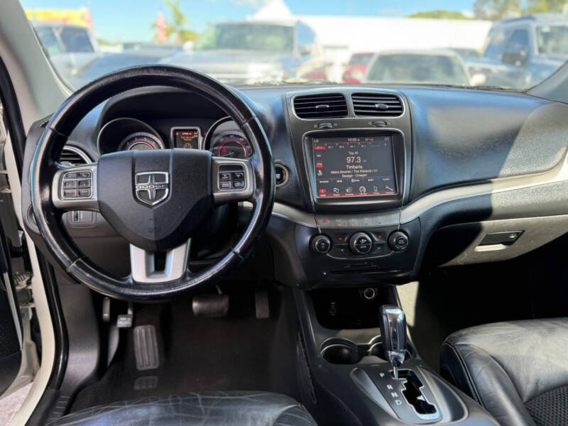 2018 Dodge Journey Crossroad